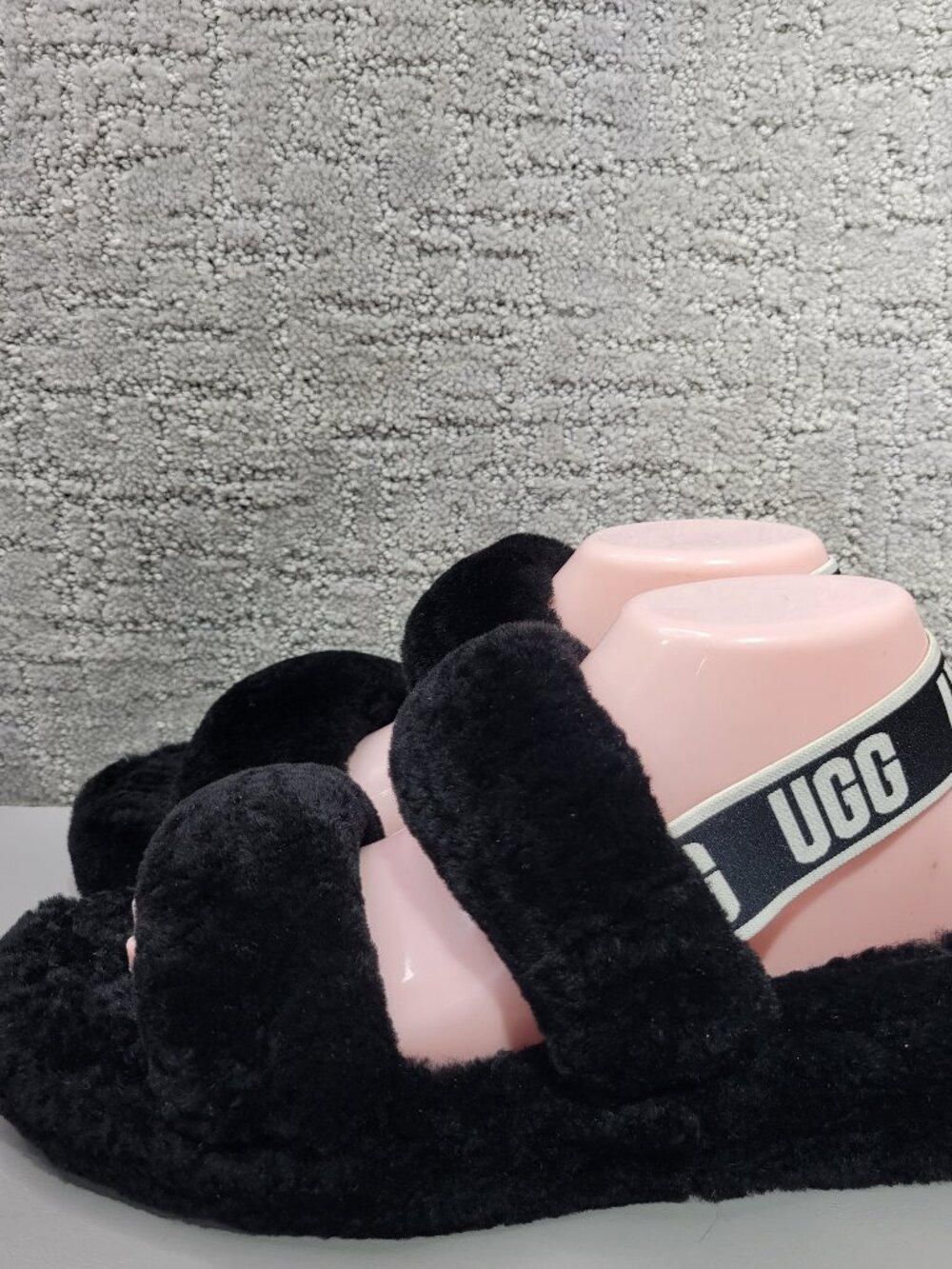 UGG Oh Yeah Women's Size US 9 Black Fur Lined Slide Slippers 1107953